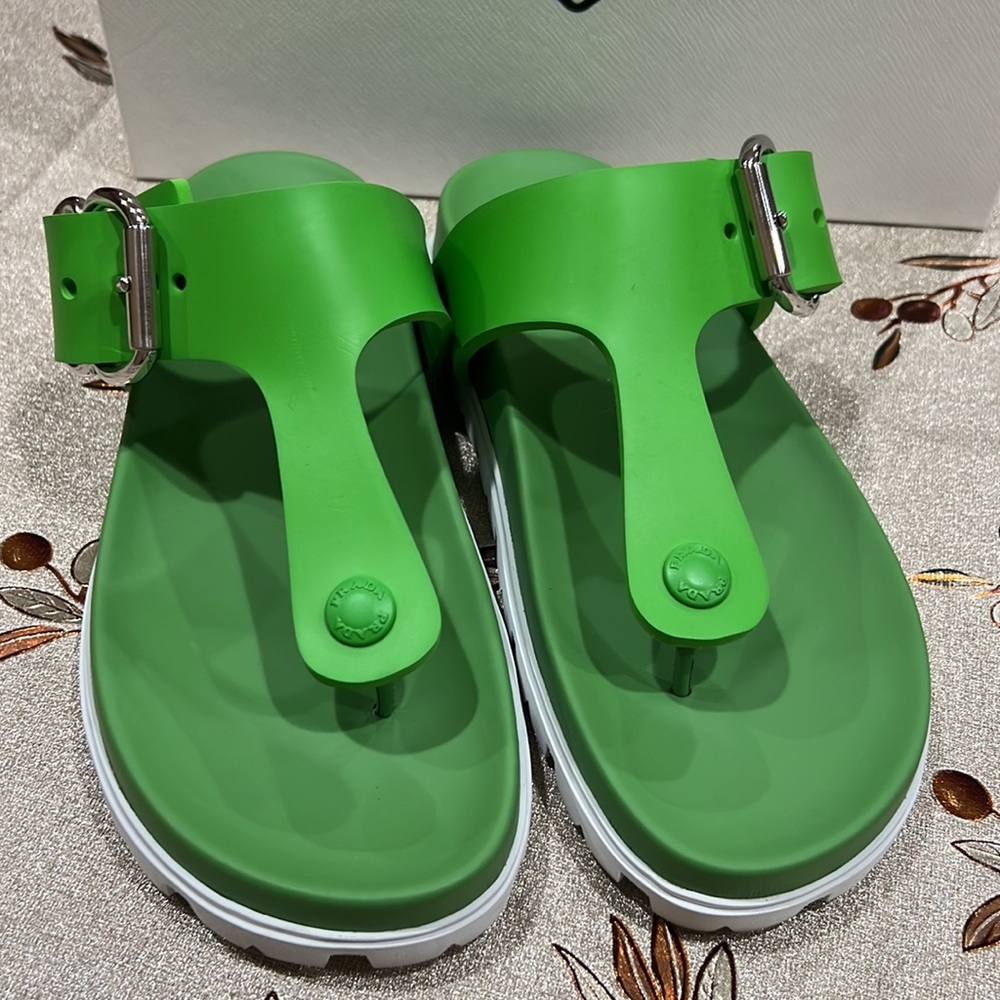 PRADA Rubber Thong Sandals - Picture 4 of 14